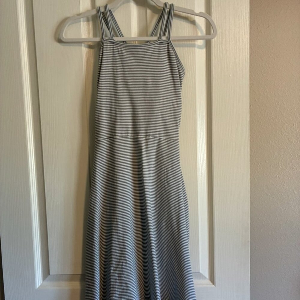 Pact dress with pockets